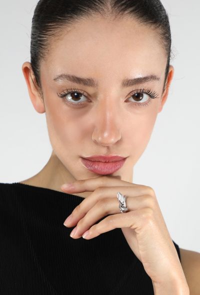 Boucheron 18K White Gold & Diamonds Trouble Serpent Ring - 2