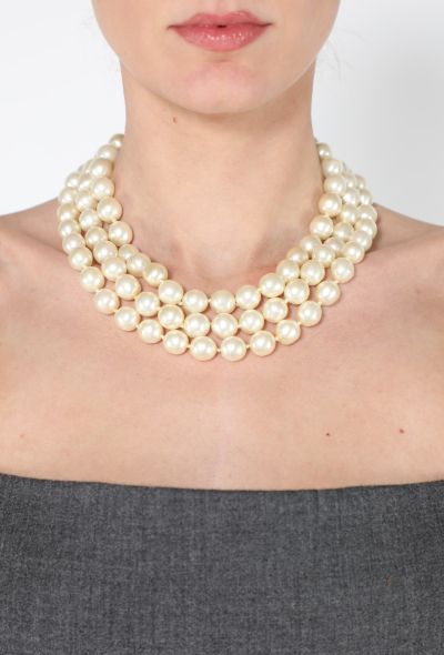 Chanel '90s Pearl Choker Necklace - 2