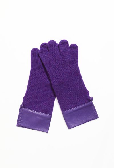                             Cashmere Lambskin Gloves - 1