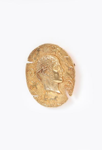 Vintage Fine Jewelry 18k Yellow Gold Roman Coin Brooch - 2 Vintage Fine Jewelry 18k Yellow Gold Roman Coin Brooch - 2