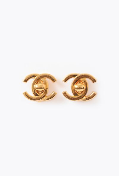 Chanel 1995 'CC' Clip Earrings - 1 Chanel 1995 'CC' Clip Earrings - 1