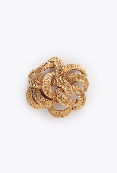 Boucheron 18k Yellow Gold Floral Knot Brooch - 1