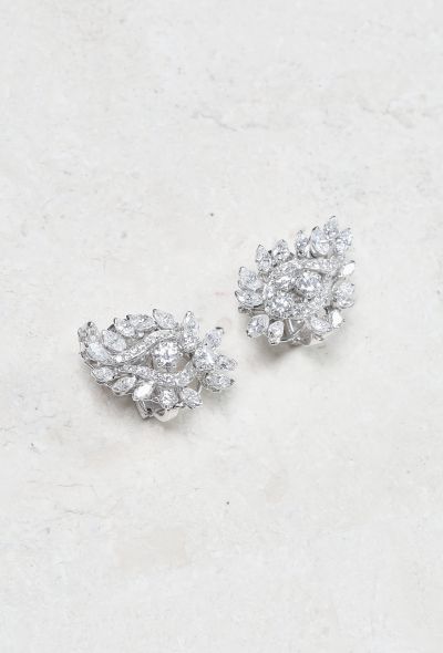 Mellerio 15.39 Carats Diamond & 9.88 Carats Sapphire Earrings - 2