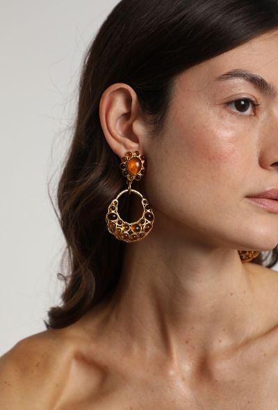 Chanel 1994 Çitrine Glass Clip Earrings - 2 Chanel 1994 Çitrine Glass Clip Earrings - 2