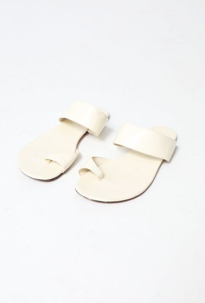 The Row Infradito' Leather Toe-Strap Slides - 2