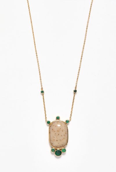 Modern Fine Jewelry 18k Yellow Gold, Fossilised Palm & Emerald Necklace - 1 Modern Fine Jewelry 18k Yellow Gold, Fossilised Palm & Emerald Necklace - 1