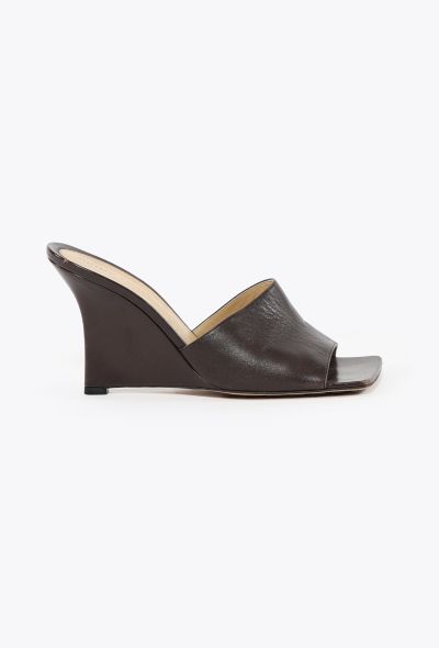 Bottega Veneta 2020 Stretch Leather Mules - 1