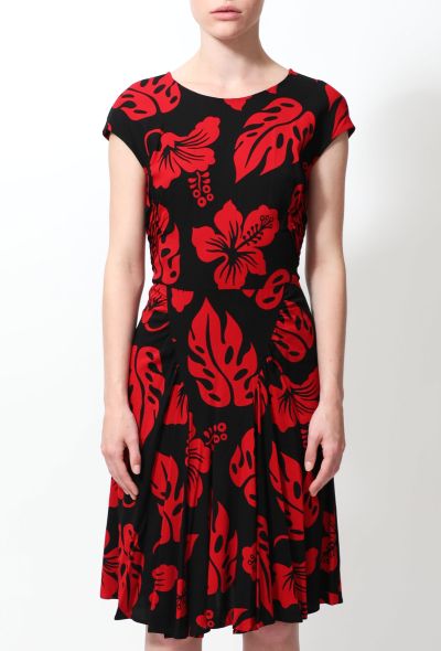                             Floral Print Ruched Day Dress - 2