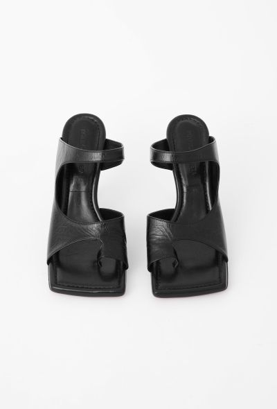 Bottega Veneta Resort 2020 Leather Cut-Out Mules - 1 Bottega Veneta Resort 2020 Leather Cut-Out Mules - 1
