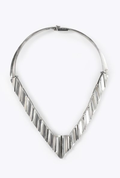 World Treasures Vintage Silver Modernist Choker Necklace - 1