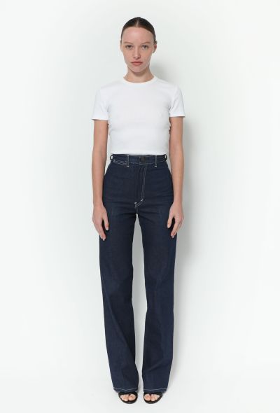                             Classic High-Waisted Jeans - 1