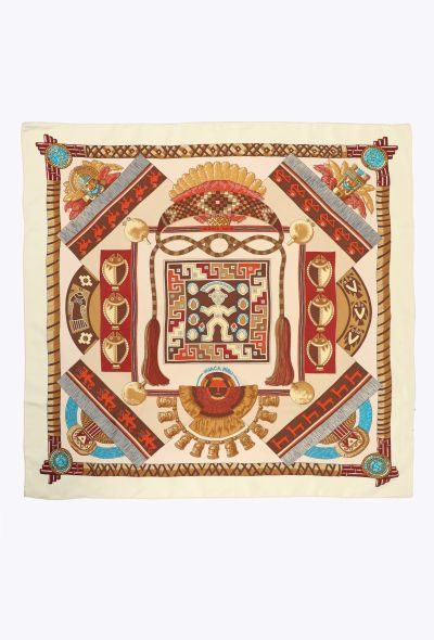 Hermès 'Huaca Piru' 90cm Silk Carré - 1