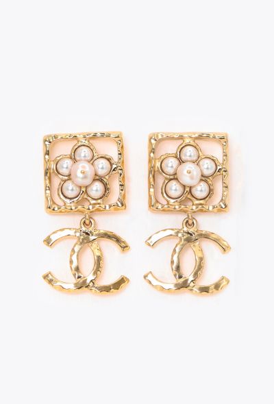 Chanel 2024 Floral Pearl Drop Earrings - 1 Chanel 2024 Floral Pearl Drop Earrings - 1