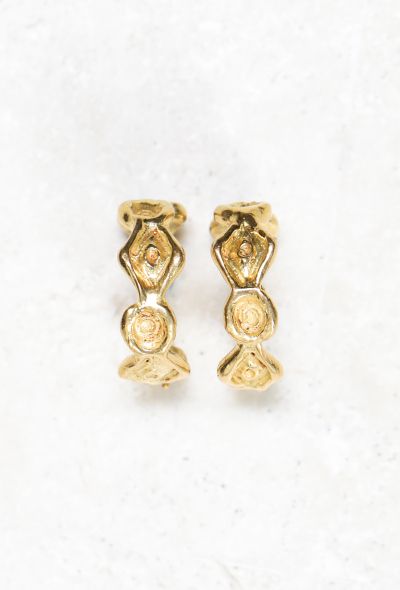                             18k Yellow Gold Earrings