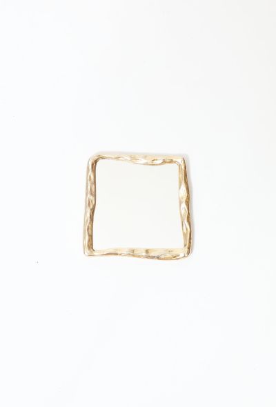                                         Vintage Sculpted Frame Mini Heart Mirror-1