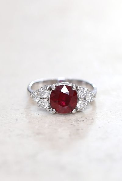 Vintage & Antique White Gold, 2 Carats Ruby & Diamond Ring - 1