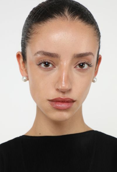 Modern Fine Jewelry 18K White Gold & Pearl Stud Earrings - 2