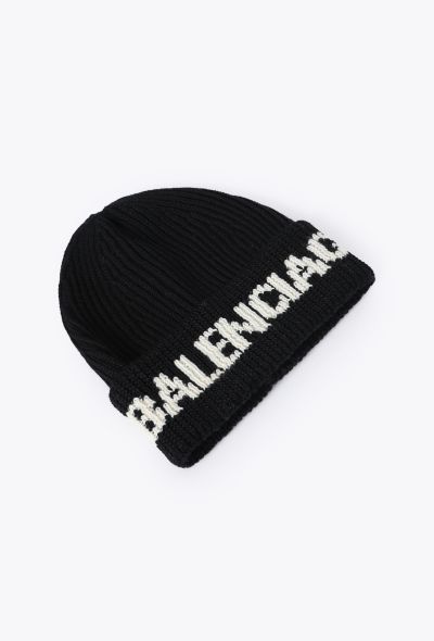 Balenciaga 2021 Ribbed Knit Logo Beanie - 2 Balenciaga 2021 Ribbed Knit Logo Beanie - 2