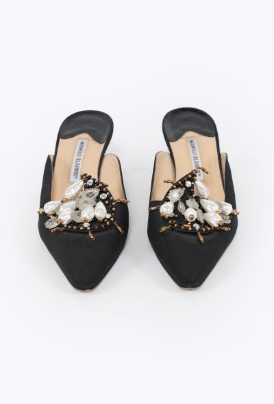 Manolo Blahnik 2023 Orientalia Embellished Mules - 2