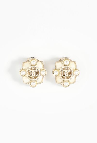 Chanel Pearl 'CC' Clip Earrings - 1