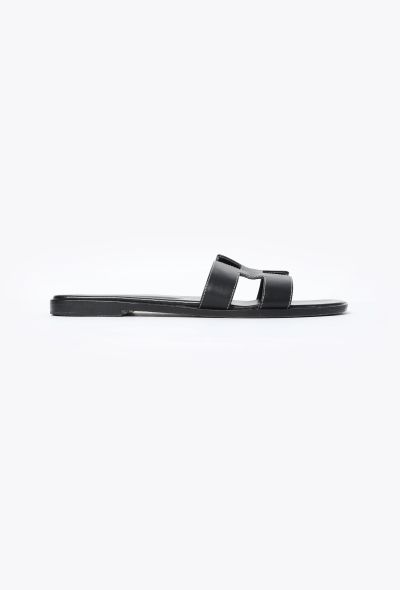Hermès Classic Leather Oran Sandals - 1