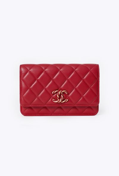 Chanel Twisted CC Wallet on Chain - 2
