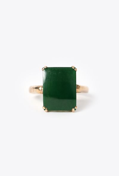 Vintage Fine Jewelry 1960s 18K Yellow Gold & Jade Ring - 1 Vintage Fine Jewelry 1960s 18K Yellow Gold & Jade Ring - 1