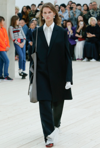 Céline S/S 2017 Tailored Crêpe Coat - 2