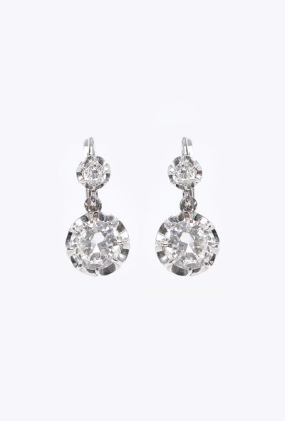 Modern Fine Jewelry Exceptional 18K White gold & Diamond  Sleeper Earrings - 1 Modern Fine Jewelry Exceptional 18K White gold & Diamond  Sleeper Earrings - 1