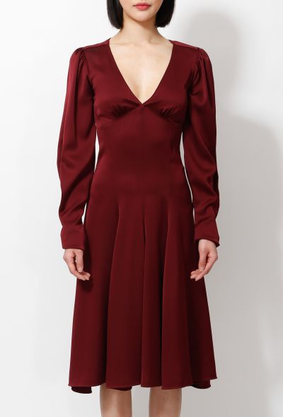                             2019 Burgundy Satin Flared Dress - 2