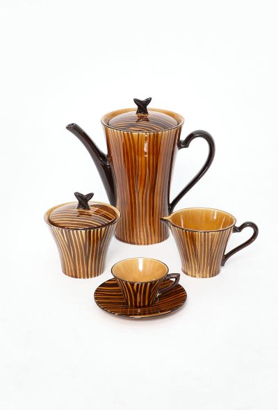Exquisite Vintage 1960s 23-piece Earthenware Tea Set - 1