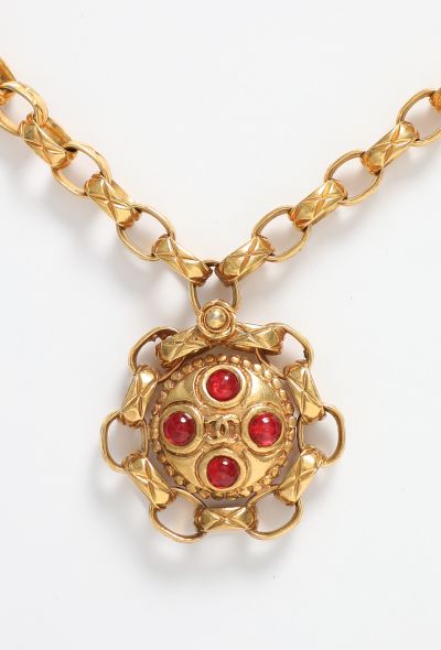 Chanel Vintage Castellane Gripoix Pendant Sautoir - 2