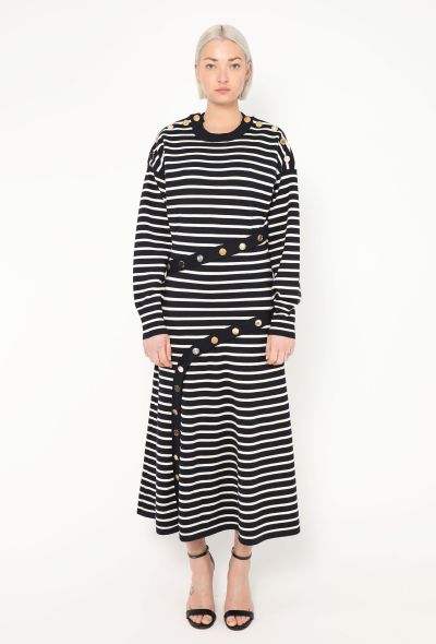 Alexander McQueen - Authentic & Curated | ReSee Alexander McQueen - Authentic & Curated | ReSee