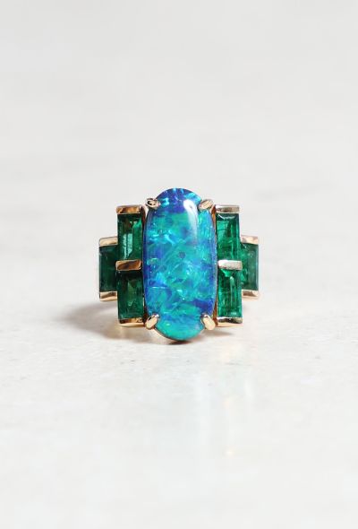                             Contemporary 18k Yellow Gold, Opal and Emerald Ring - 1