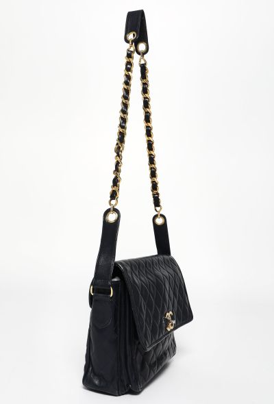 Chanel '90s Quilted Shoulder Bag - 2