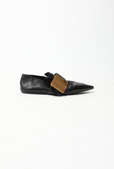                                         Pre-Fall 2021 Pointed Loafers-1