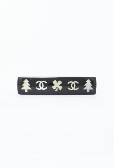 Chanel Lacquered Emblem Hair Clip - 1