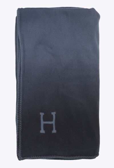 Hermès 2025 Ombré Hand-made 'Yack'n'Dye' Blanket - 2