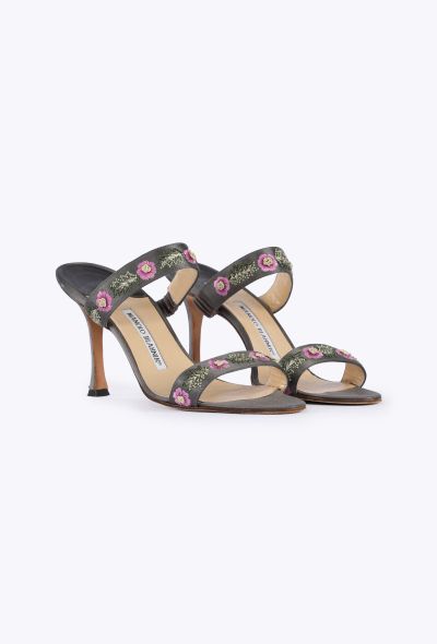 Manolo Blahnik Floral Embroidered Satin Mules - 2
