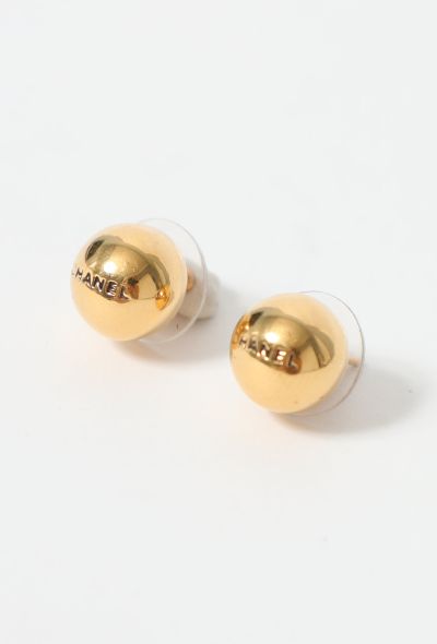                                        Metallic Engraved Earrings-2