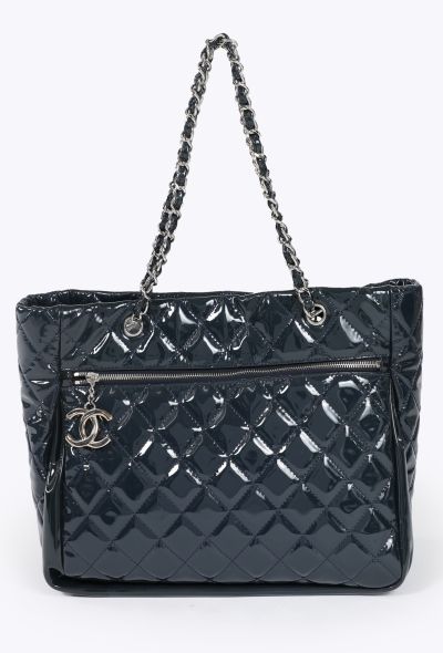 Chanel 2010 Navy Patent Large “Chic & Glitter” Tote - 1