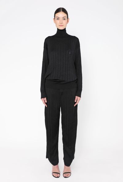 Balenciaga S/S 2021 Oversized Ribbed Ensemble - 1 Balenciaga S/S 2021 Oversized Ribbed Ensemble - 1