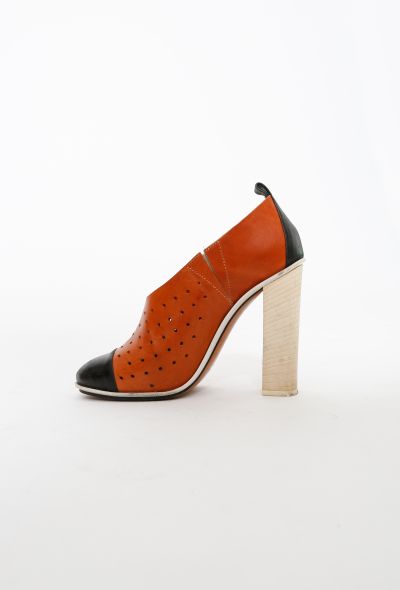                                         Tricolor Perforated Pumps -2