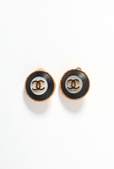                                         1995 &#039;CC&#039; Clip-on Earrings -2
