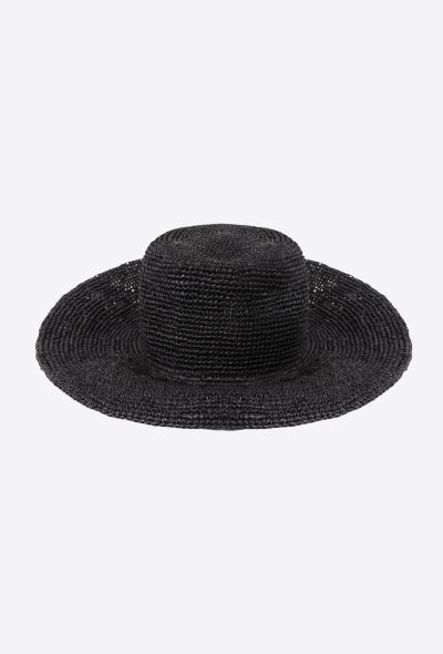 Sacai 2023 Capeline Chainlink Hat - 1 Sacai 2023 Capeline Chainlink Hat - 1
