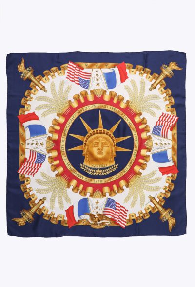 Hermès Rare 1986 'Liberty' Silk Scarf - 1