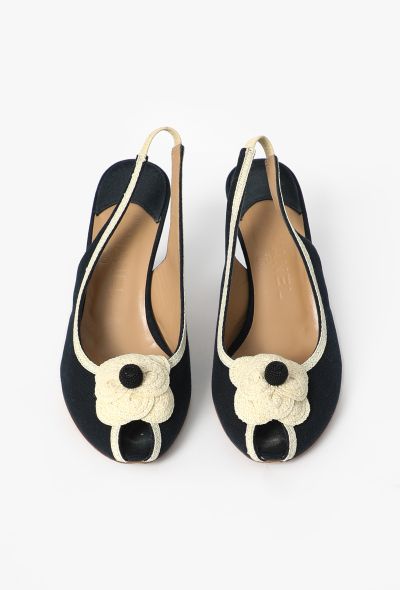 Chanel 2006 Bicolor Camélia Slingbacks - 2