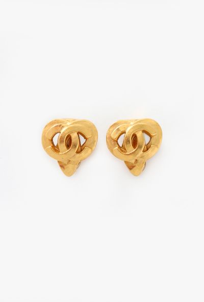Chanel 1997 'CC' Heart Clip Earrings - 1 Chanel 1997 'CC' Heart Clip Earrings - 1