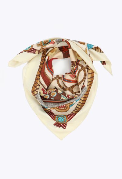 Hermès 'Huaca Piru' 90cm Silk Carré - 2