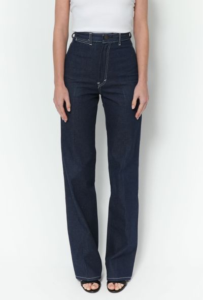                             Classic High-Waisted Jeans-4